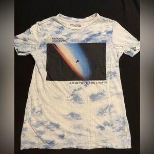 EUC kids tee shirt National Geographic blue white tie dye space rocket size XL